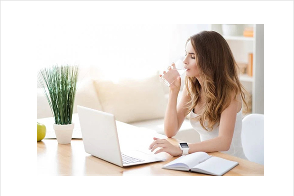 uong-du-nuoc-de-thanh-loc-gan